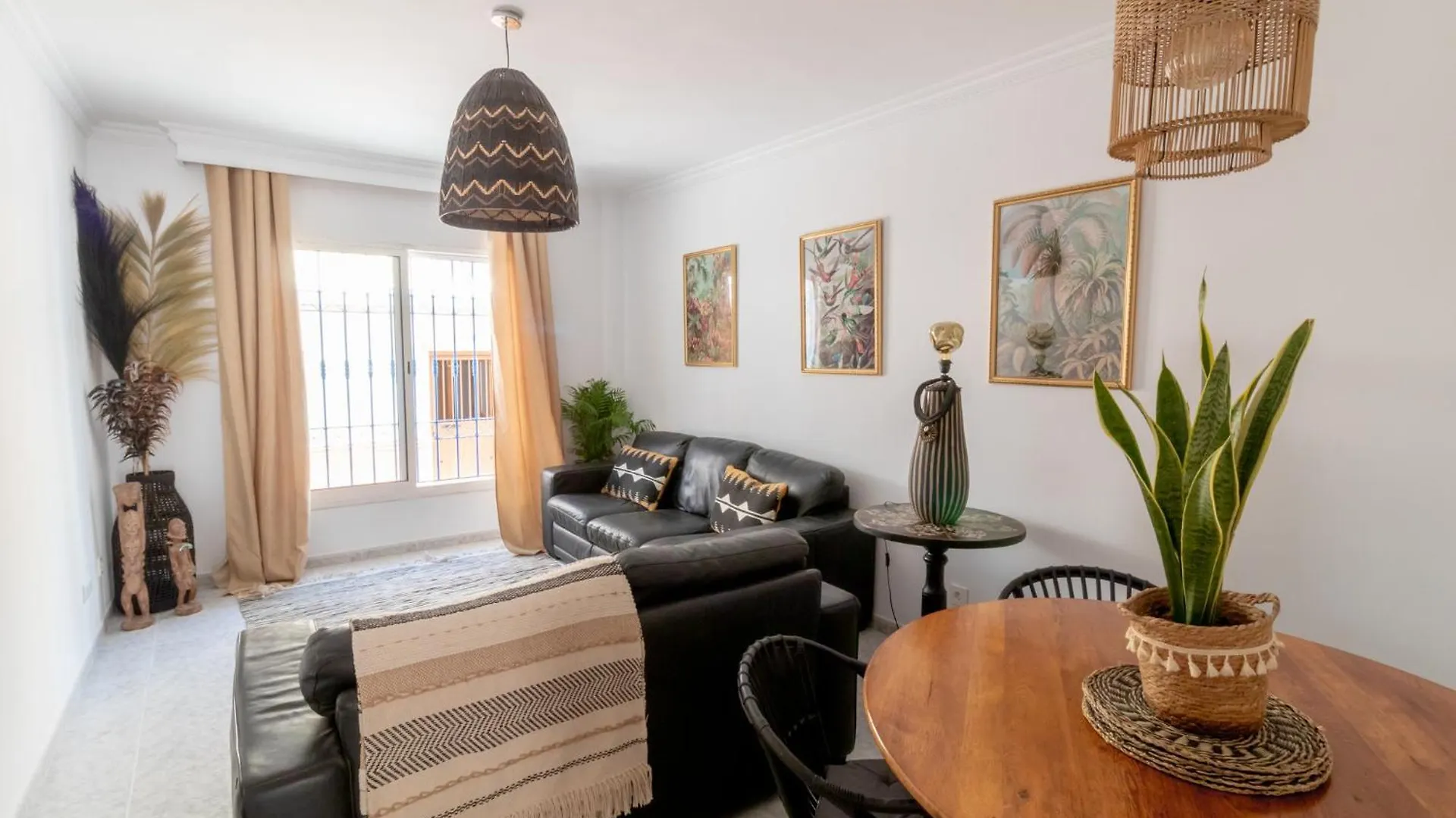 Las Flores Apartments Nerja