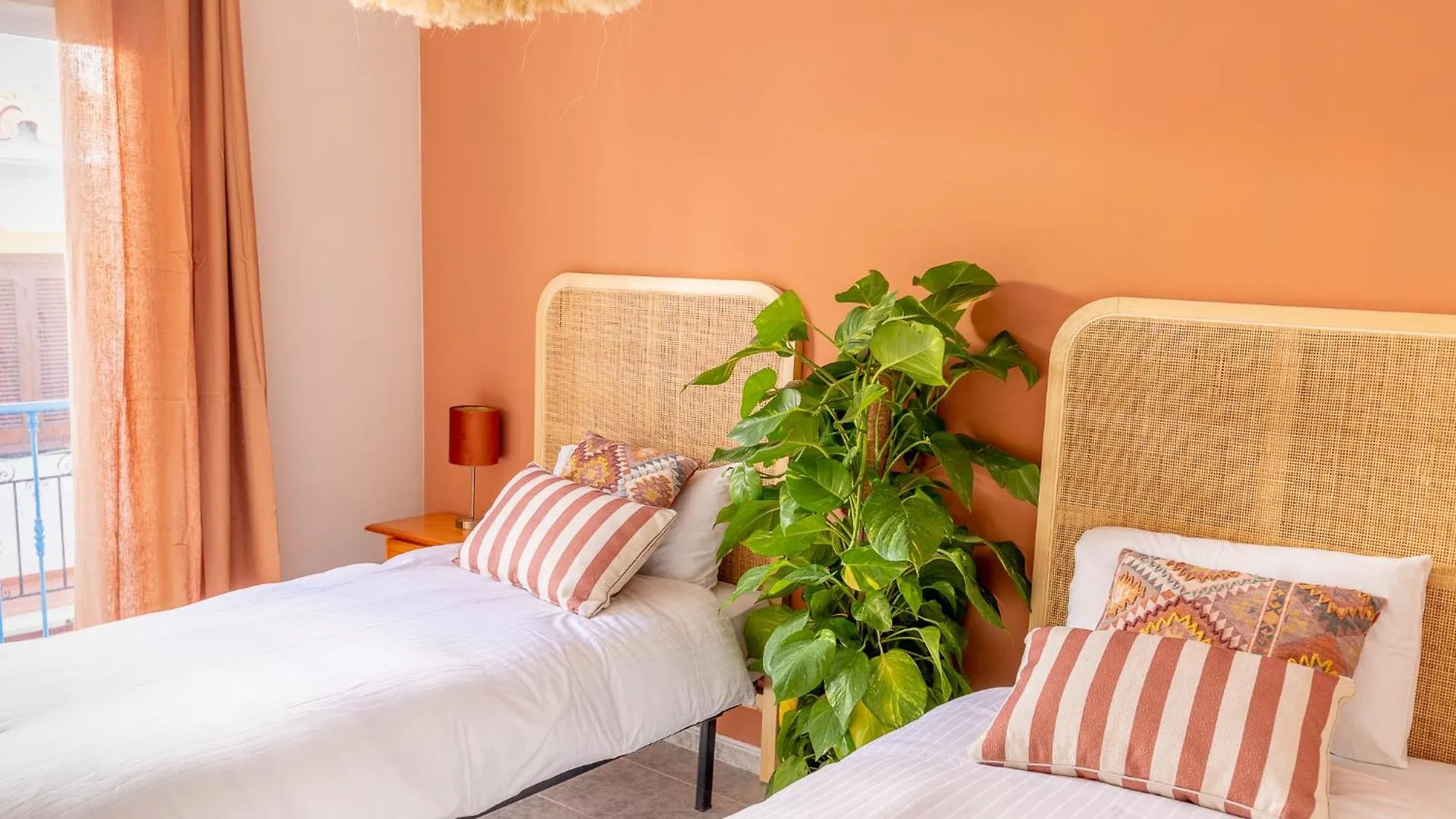 Las Flores Apartments Nerja Spanien