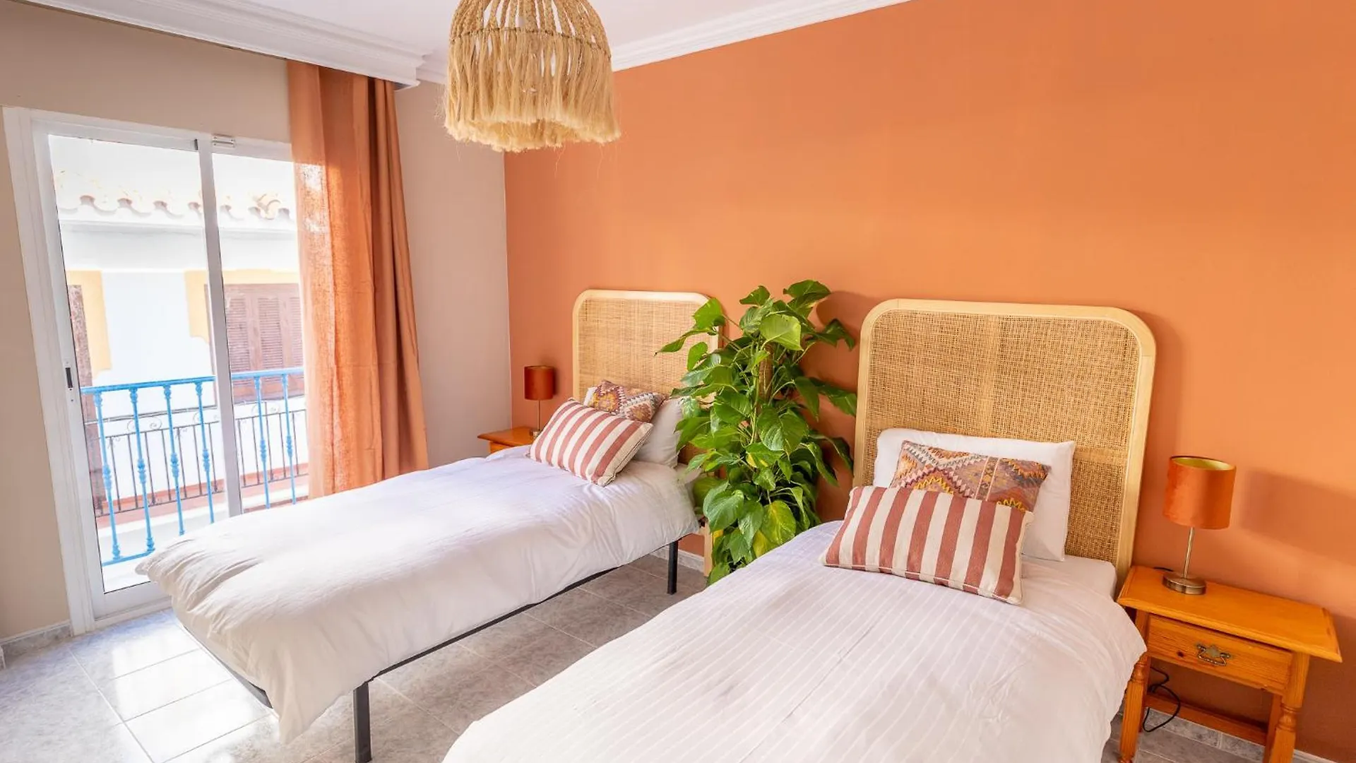 Las Flores Apartments Nerja